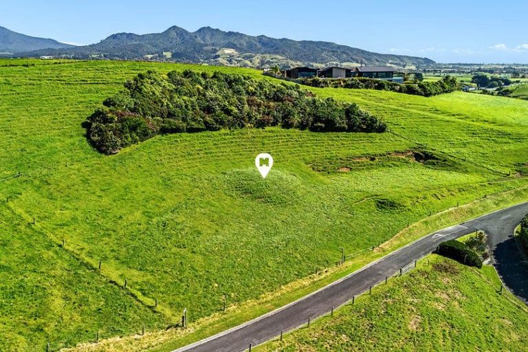 Photo of property in 19 Washer Road, Omata, New Plymouth, 4374