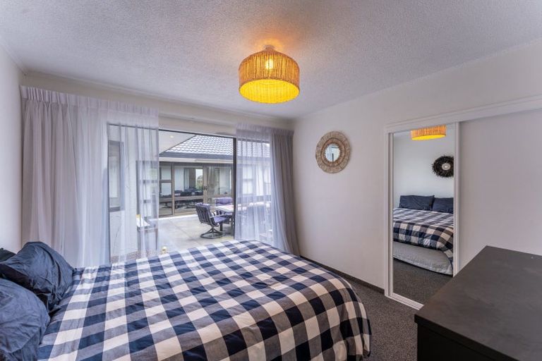 Photo of property in 33 Lynch Road, Levels, Timaru, 7973