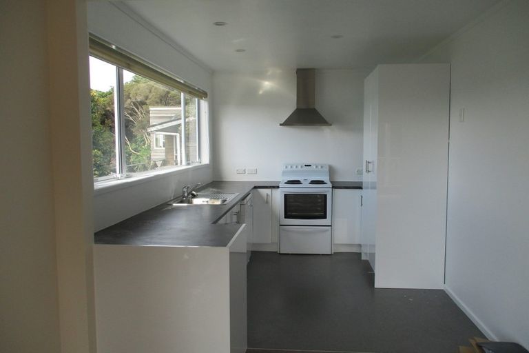 Photo of property in 39 Oak Avenue, Paremata, Porirua, 5024