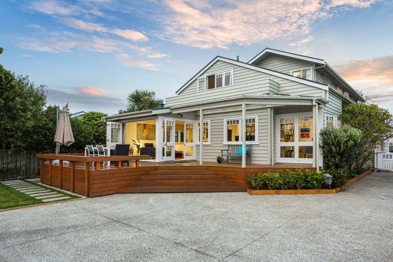 Photo of property in 26 Tainui Road, Devonport, Auckland, 0624