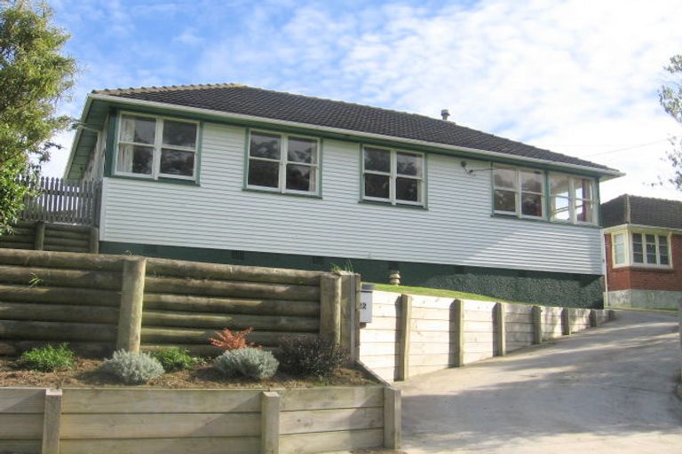 Photo of property in 22 Mexted Crescent, Ranui, Porirua, 5024
