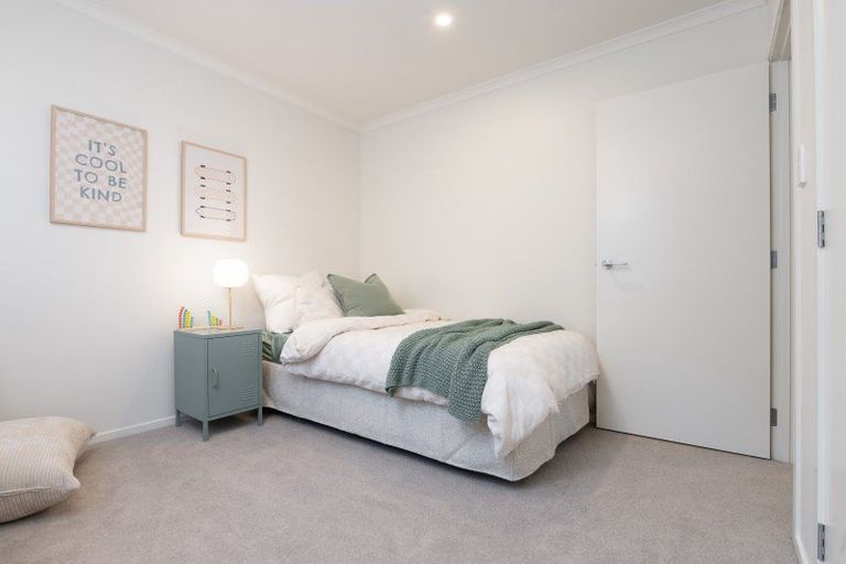 Photo of property in 43 Overton Street, Rototuna North, 3210