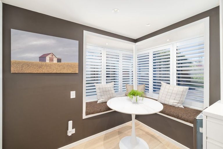 Photo of property in 24 Poynder Avenue, Merivale, Christchurch, 8014