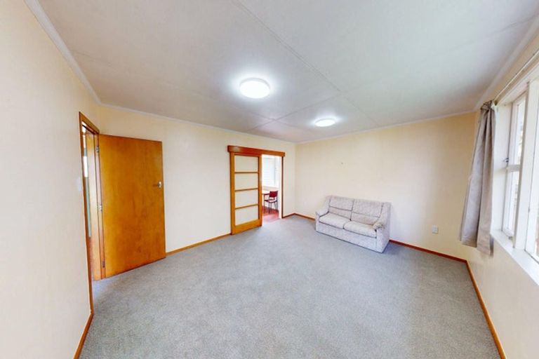 Photo of property in 5 Patea Place, Terrace End, Palmerston North, 4410