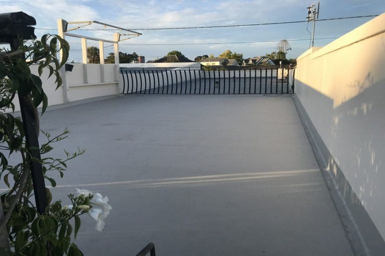 Photo of property in 11 Tane Street, New Lynn, Auckland, 0600