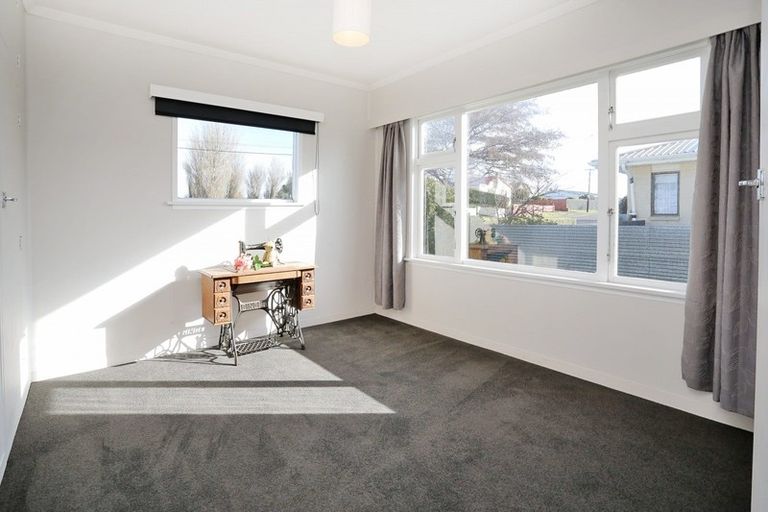 Photo of property in 87 Stobo Street, Grasmere, Invercargill, 9810