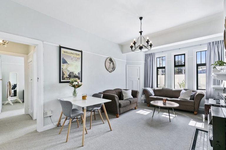 Photo of property in 3/24 Elizabeth Street, Mount Victoria, Wellington, 6011