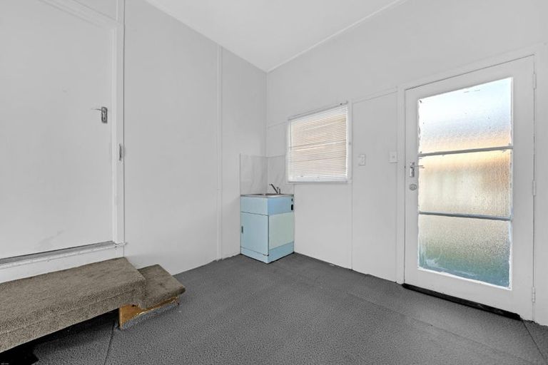 Photo of property in 2/23 Alexander Avenue, Papatoetoe, Auckland, 2025