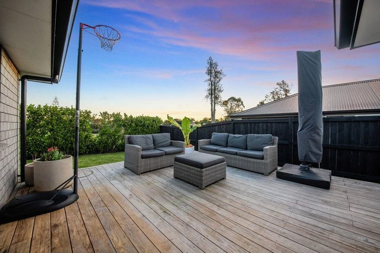 Photo of property in 36 Rapana Drive, Tuakau, 2121
