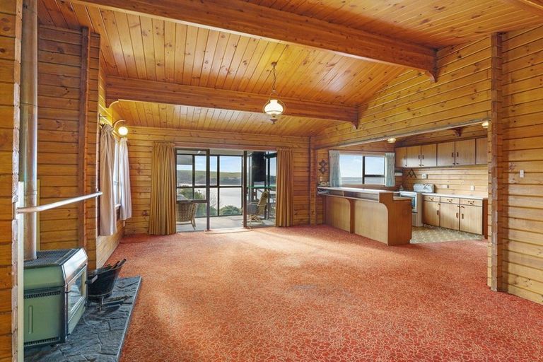 Photo of property in 20 Moturata Road, Taieri Beach, Taieri Mouth, 9091