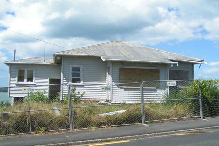 Photo of property in 89 Princes Street, Northcote Point, Auckland, 0627