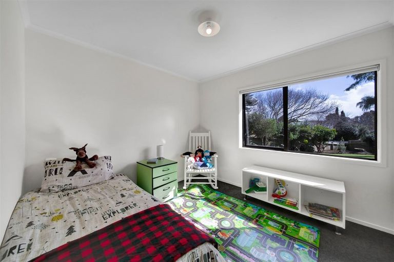 Photo of property in 11a Wicklow Place, Bell Block, New Plymouth, 4312