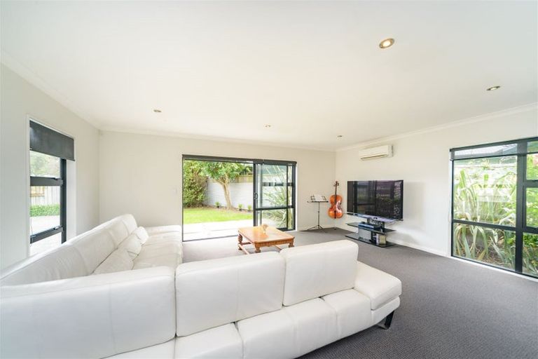 Photo of property in 12a Conway Place, Terrace End, Palmerston North, 4410