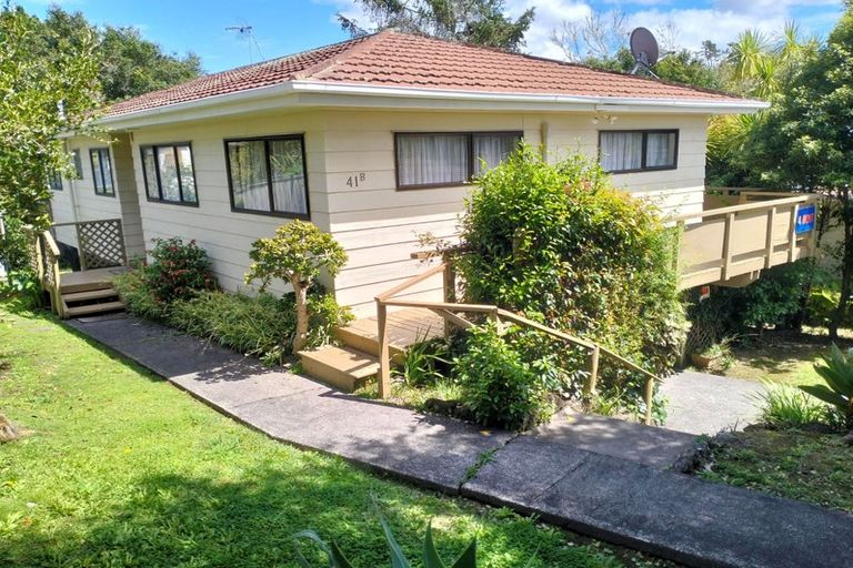Photo of property in 1/41 Glencoe Road, Browns Bay, Auckland, 0630