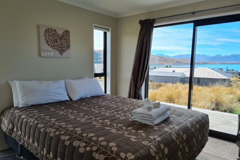 Photo of property in 6 Manning Place, Lake Tekapo, 7999