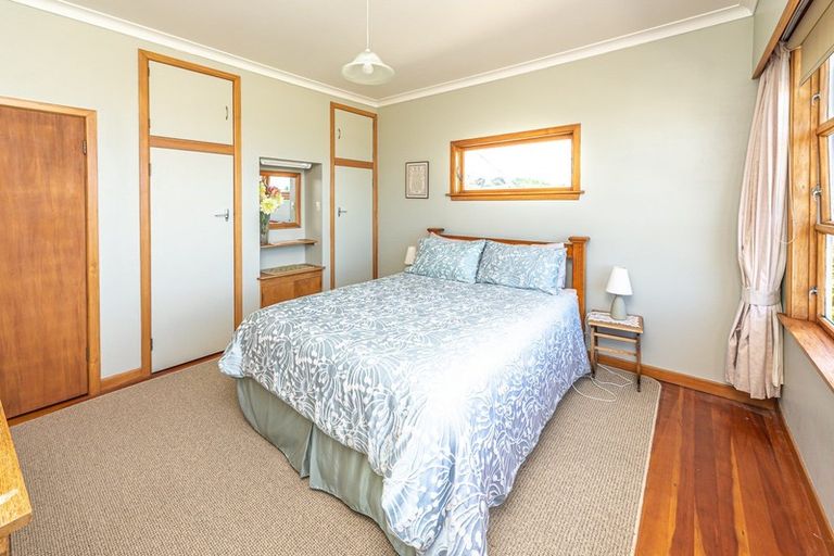 Photo of property in 4 Shakespeare Road, Bastia Hill, Whanganui, 4500