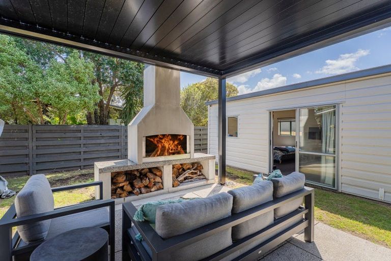 Photo of property in 6 Bell Road, Pauanui, Hikuai, 3579