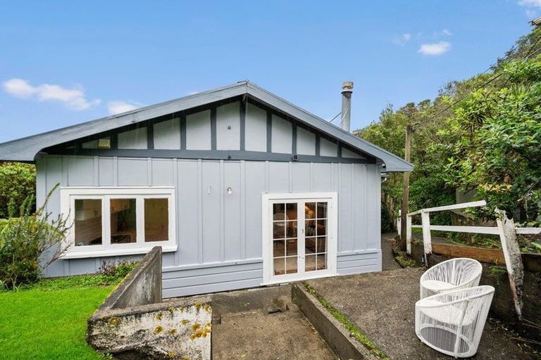 Photo of property in 87 Balfour Street, Mornington, Wellington, 6021