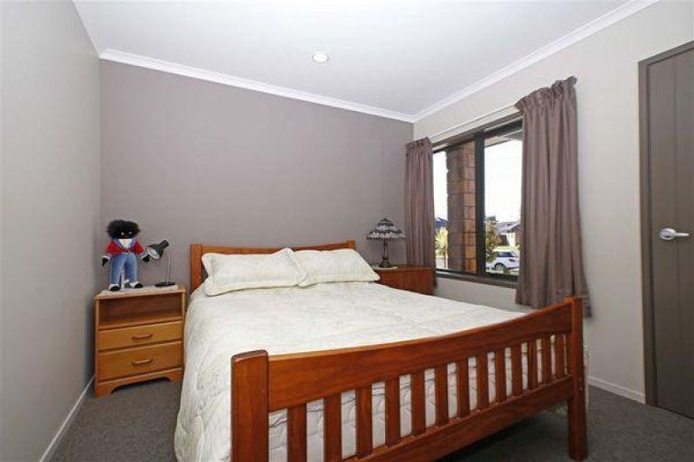 Photo of property in 28 Tallentire Crescent, Huntington, Hamilton, 3210