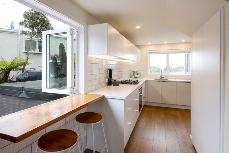 Photo of property in 114 Highgate, Roslyn, Dunedin, 9010