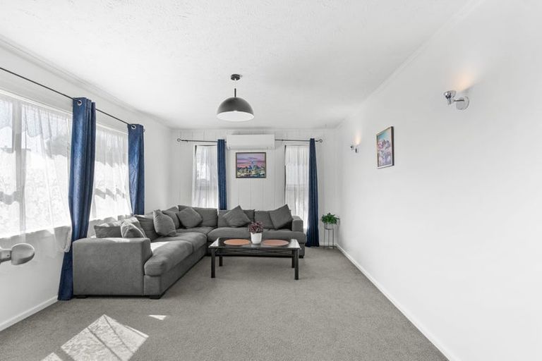 Photo of property in 16 Bassett Street, Burwood, Christchurch, 8083