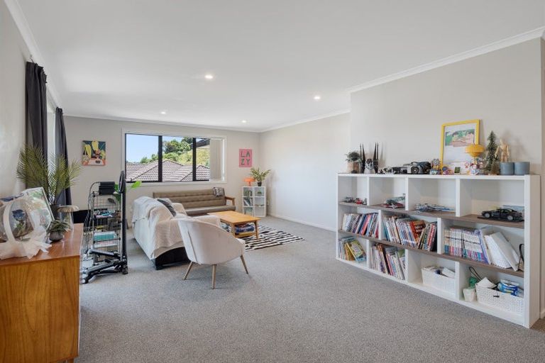 Photo of property in 11 Caldera Crescent, Pyes Pa, Tauranga, 3112