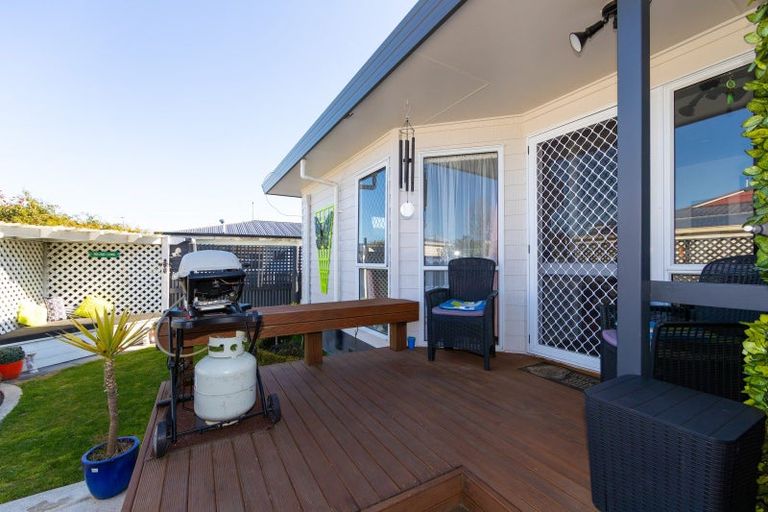 Photo of property in 3/909 Clive Street, Akina, Hastings, 4122
