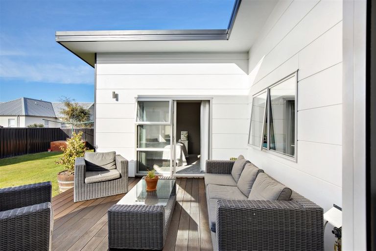 Photo of property in 54 West Meadows Drive, Wanaka, 9305