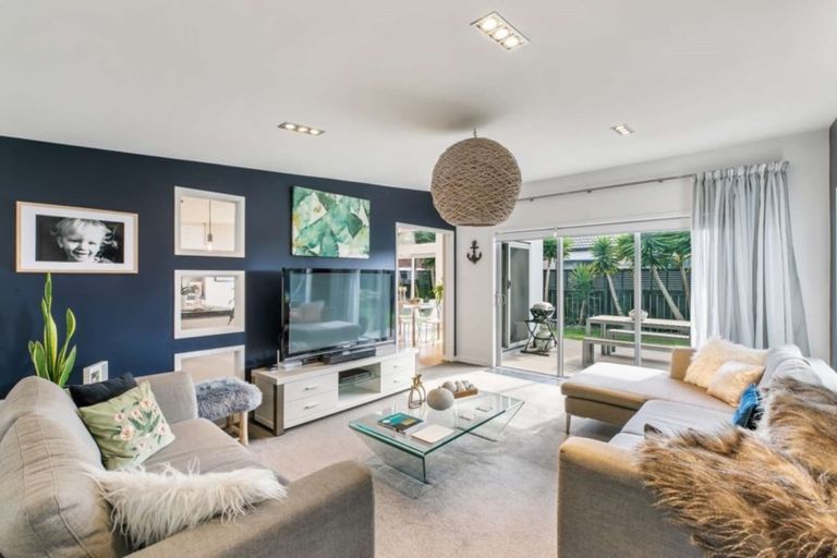 Photo of property in 29 Kahira Crescent, Papamoa Beach, Papamoa, 3118