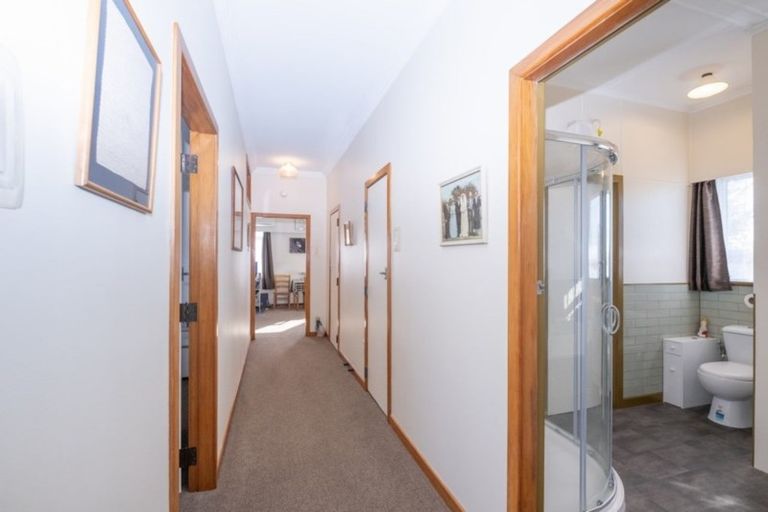 Photo of property in 40 High Street, Eltham, 4322