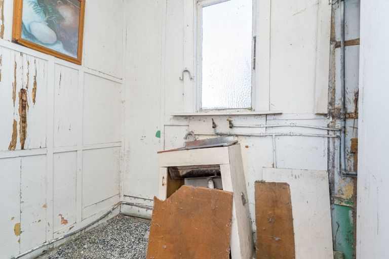 Photo of property in 19 Melbourne Street, South Dunedin, Dunedin, 9012