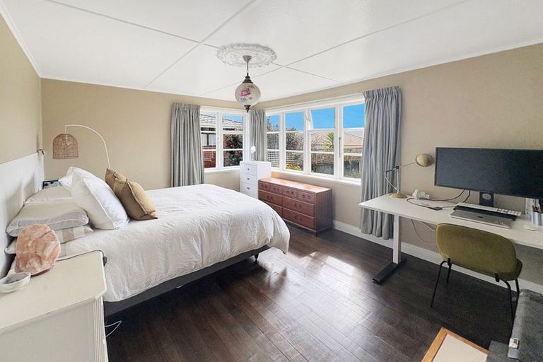Photo of property in 5 Dorset Street, Levin, 5510