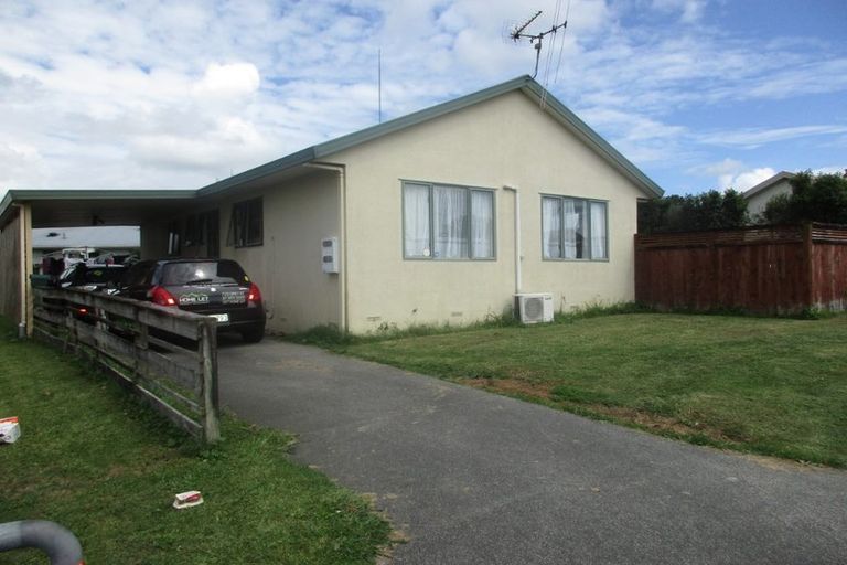 Photo of property in 15 Penney Green, Nawton, Hamilton, 3200