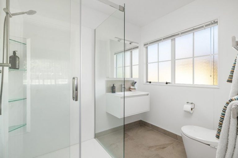 Photo of property in 19 Buckingham Place, Bethlehem, Tauranga, 3110