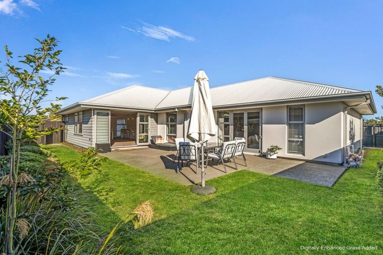 Photo of property in 25 Te Whariki Street, Marshland, Christchurch, 8083