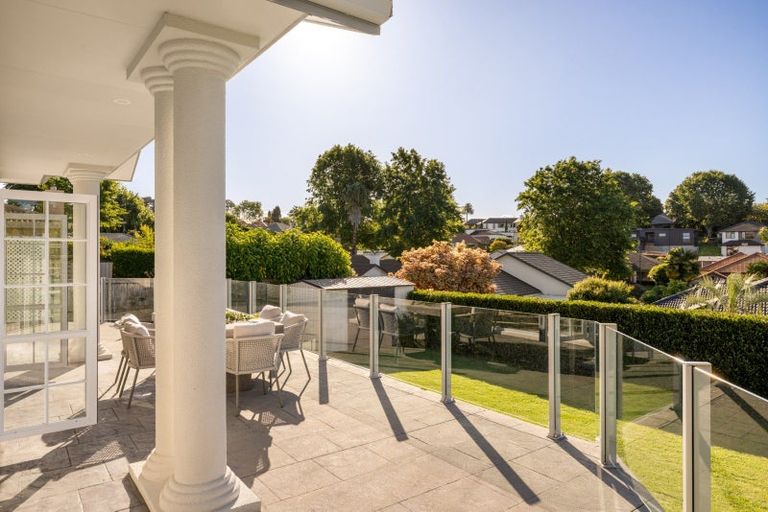 Photo of property in 19 Buckingham Place, Bethlehem, Tauranga, 3110