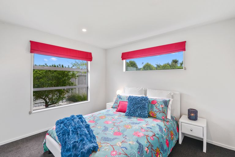 Photo of property in 5 Constance Place, Aidanfield, Christchurch, 8025