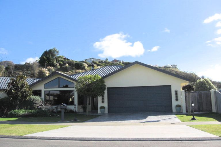 Photo of property in 46 Pukekura Place, Taradale, Napier, 4112