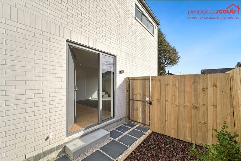 Photo of property in 2/16 Sladden Street, Naenae, Lower Hutt, 5011