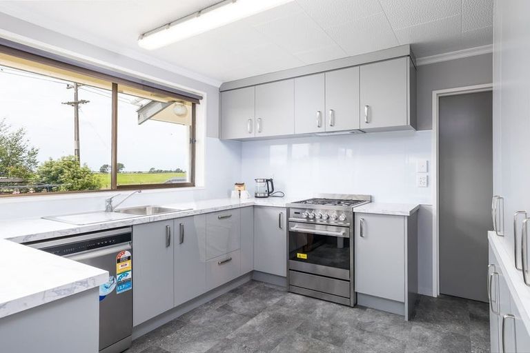 Photo of property in 2418 Waimate Highway, Makikihi, Waimate, 7980