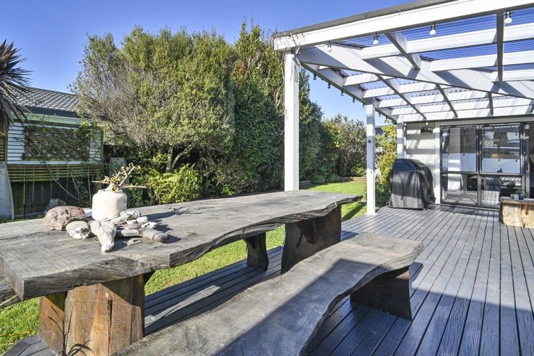 Photo of property in 4 Symons Street, Parkvale, Hastings, 4122