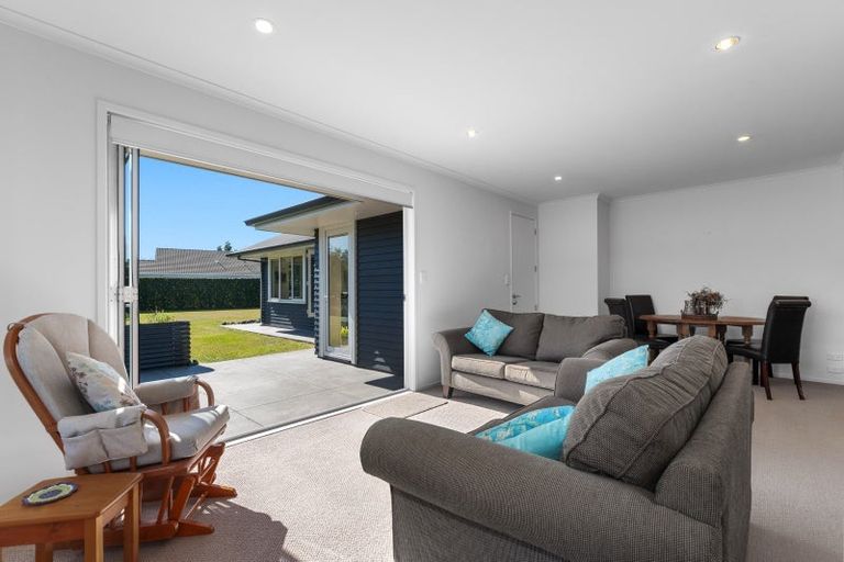 Photo of property in 15 Pinasta Place, Oropi, Tauranga, 3173