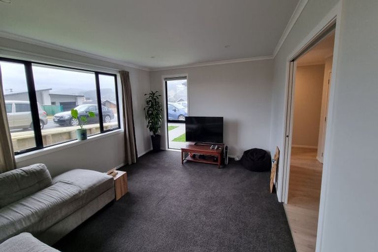 Photo of property in 62 Hokioi Drive, Kenepuru, Porirua, 5022