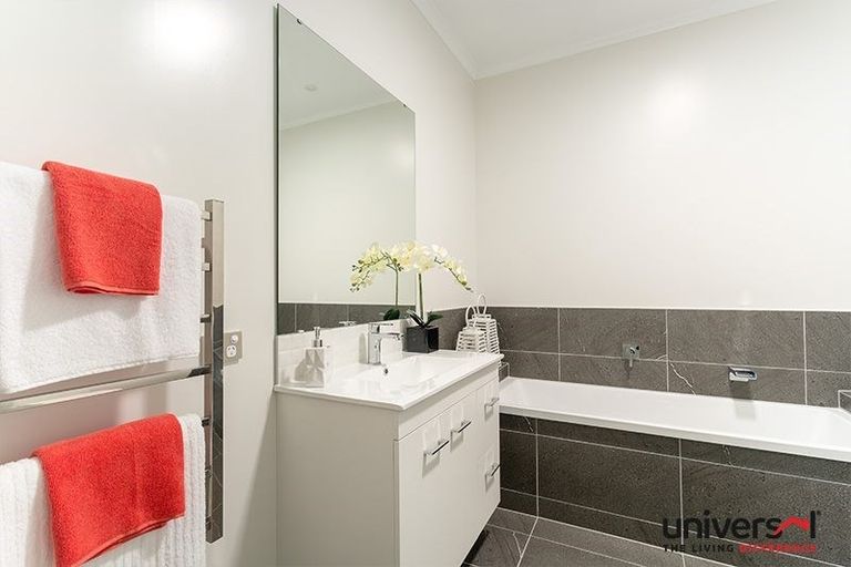 Photo of property in 12 Killick Place, Long Bay, Auckland, 0630