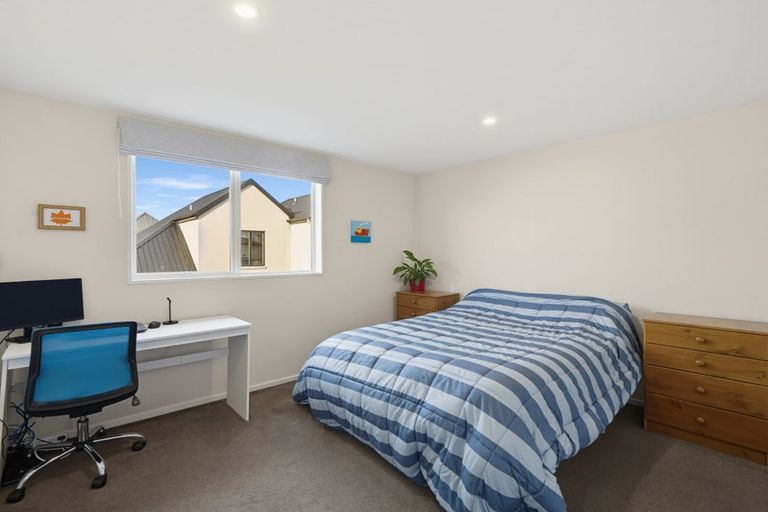 Photo of property in 3/24 Eversleigh Street, St Albans, Christchurch, 8014