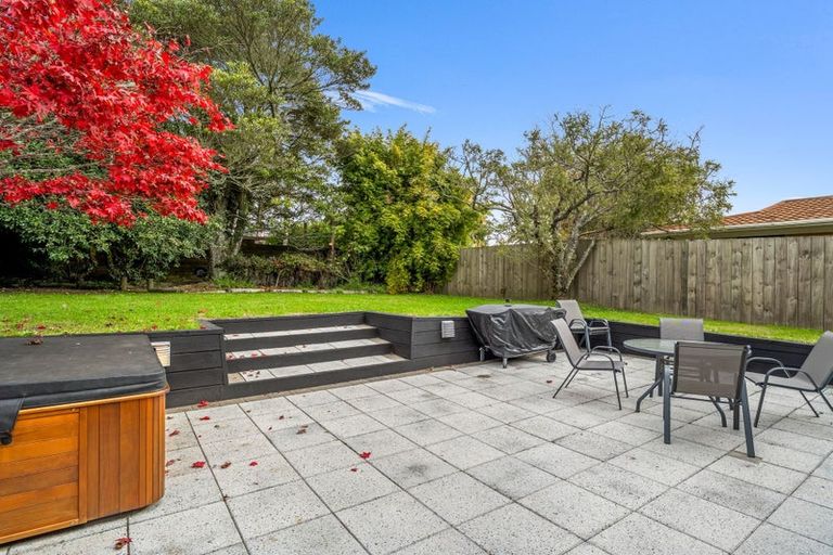 Photo of property in 11 Waitawa Place, Lynmore, Rotorua, 3010