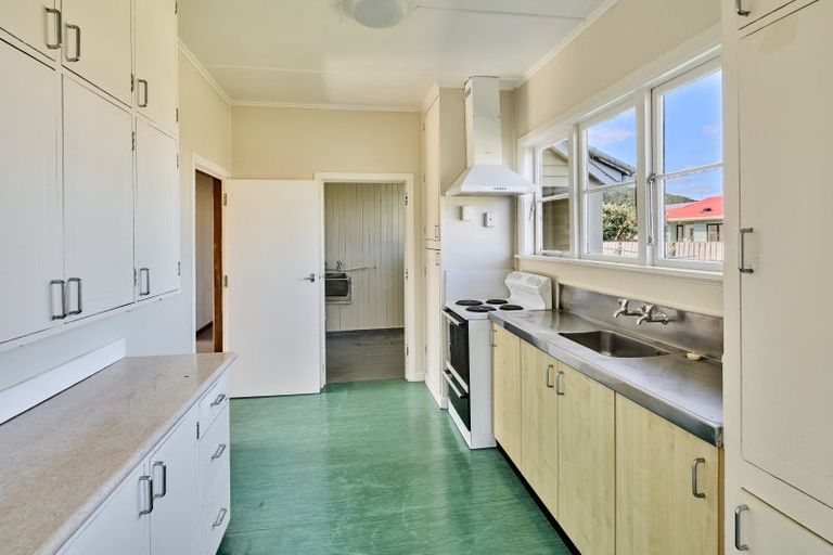 Photo of property in 128a Waiwhetu Road, Waterloo, Lower Hutt, 5011