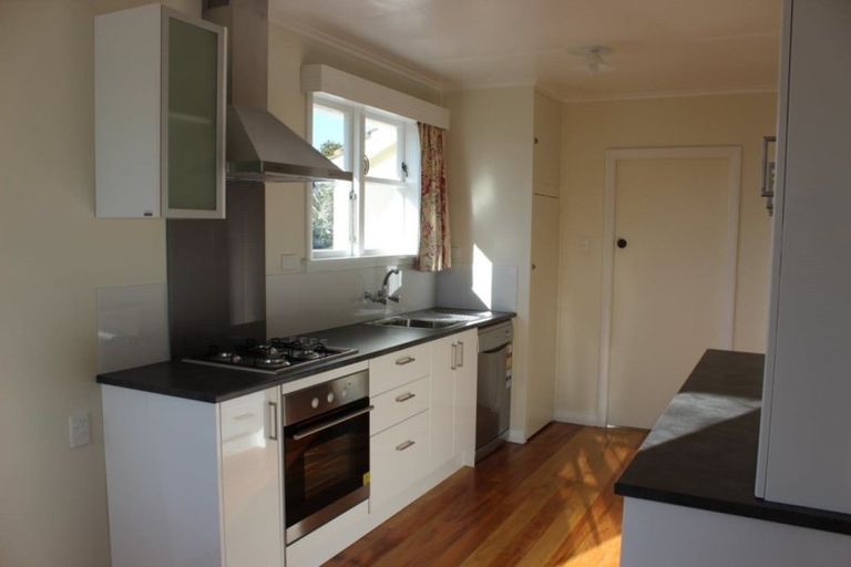 Photo of property in 43 Manawatu Street, Hokowhitu, Palmerston North, 4410