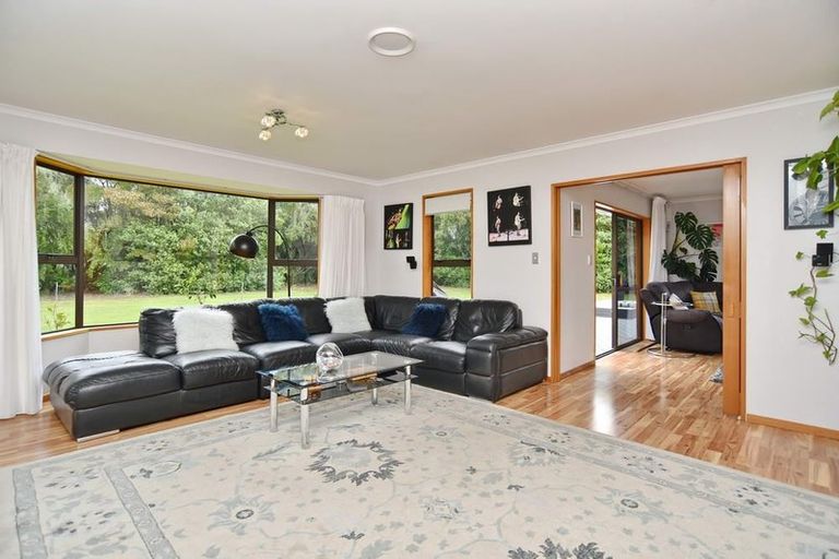 Photo of property in 6 Cedar Place, Amberley, 7410