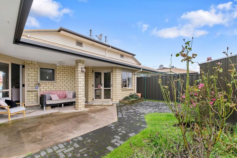 Photo of property in 57/64 Kawaha Point Road, Kawaha Point, Rotorua, 3010